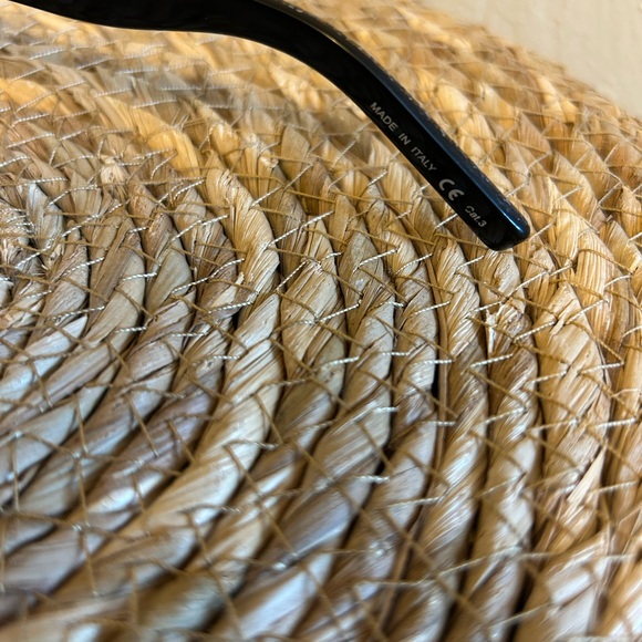 💜 SAINT LAURENT Gold Glitter Sunglasses - Picture 4 of 9